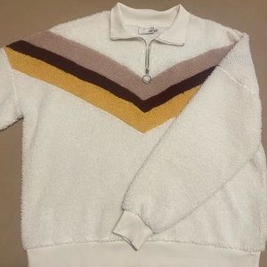 SO brand fuzzy pullover(worn once)cream/muted pink/mustard yellow(size L)